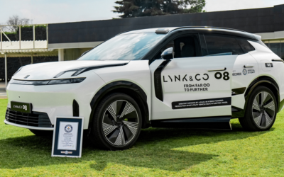 Lynk & Co 08 чупи световния рекорд на Гинес с 293 километра в 100% електрически режим